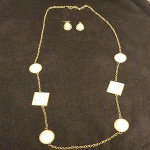 Necklace set